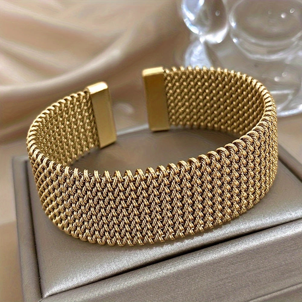 The Milano Cuff