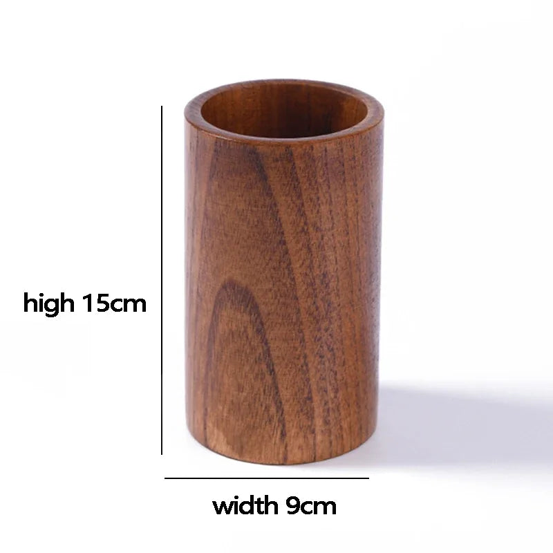 Käsin veistetty teakwood-keittosarja